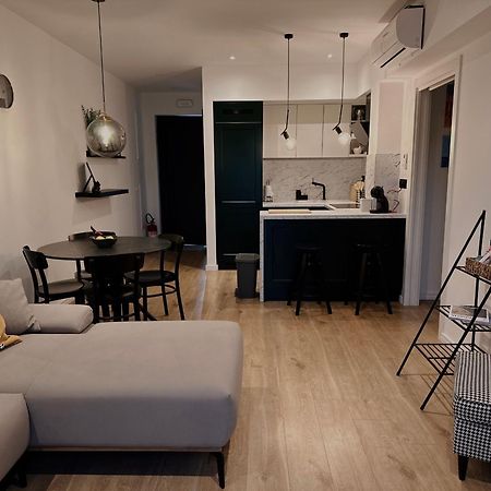 Dawn & Dusk - Modern Two Bedroom Apartment With Mountain Views Cilipi Luaran gambar
